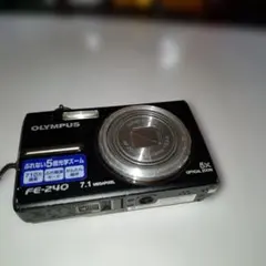 OLYMPUS FE-240 コンパクトデジタルカメラのサムネイル