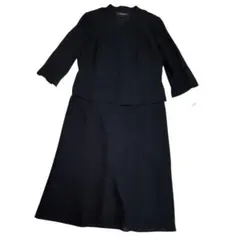 新品リリィバーン ブラックフォーマル ワンピース 礼服 11 L　洗える　薄手