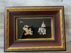 タイ Prima Art ゴールドの額装　象　縁起物 タイ製 金細工 象の額装 吉祥 インテリア 置物 PRIMA ART 象 額装品