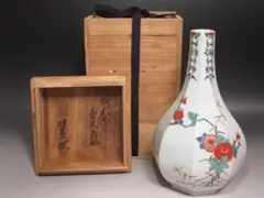 空瓶】【木箱付き】九谷焼 青手吉祥文六角瓶 - メルカリ