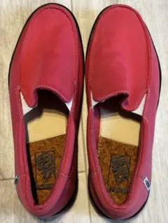 Item thumbnail for item 6bcc101e-e7d0-44e1-a33f-bc572b0ab23b