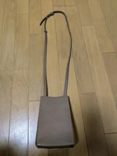 ブラウン シンプル スマホショルダーバッグ