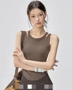 【新品】ヨガウェア トップス｜着痩せ｜体型カバー｜吸汗速乾チャコールブラウン L
