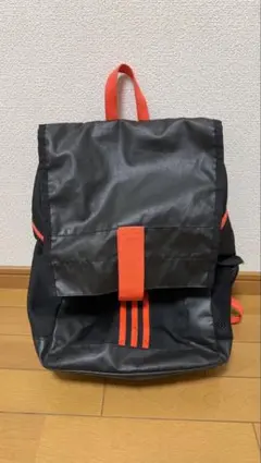 adidas ブラック/オレンジ リュック