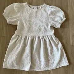 a.v.v フラワー柄 パフスリーブ チュニックプルオーバー