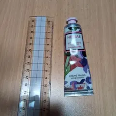 L'Occitane Herbae ハンドクリーム 30ml