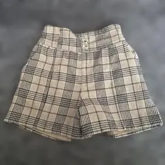 ラブトキシック　チェック柄 ハーフパンツ