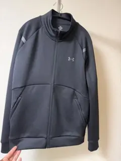 アンダーアーマー 上下セット ブラック　Mサイズ