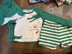 ベビー水着セット 緑と白のストライプ