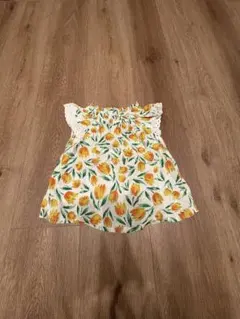 チューリップ柄ノースリーブTシャツ90