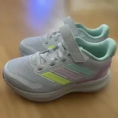 adidasキッズスニーカー17センチ