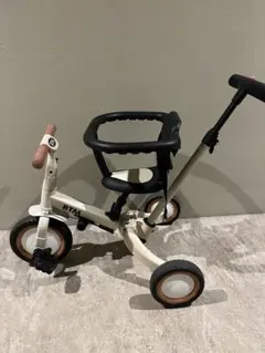 BTM 三輪車 4in1 ベージュのサムネイル