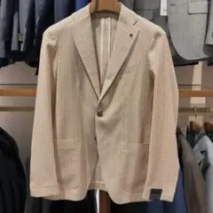 Item thumbnail for item 82bfb85d-6150-424c-836a-f793c296b53f