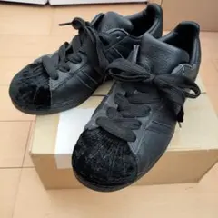 美品　アディダス　スーパースター/ブラック/CG6011/23.5cm