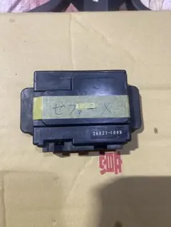 ゼファー400χ ヒューズボックス