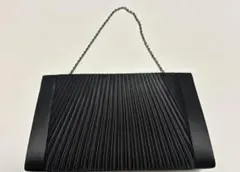 ブラックプリーツフォーマルバッグ