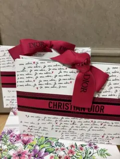 DIOR ディオール ショッパー ギフト クラッチ リボン バレンタイン 2枚のサムネイル