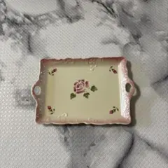マニー　プレートのサムネイル