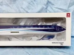 アゼルバイジャン航空 エアバスA340-600 1/200 AZERBAIJANのサムネイル