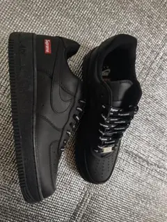 Supreme nike Air Force 1 low black
