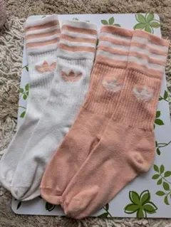 adidasoriginalsストライプデザイン ソックス 2足セット