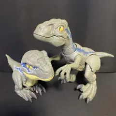 ジュラシックワールド ベビーベータ ベビーブルー