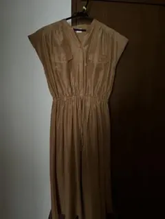美品　テチチブラウンノースリーブシャツワンピース