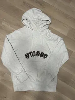STUSSY i-D コラボ フーディ ホワイト - メルカリ