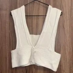 GU 2WAYレースアップニットビスチェ