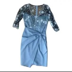 キャバ嬢　ミニドレス