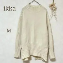 【イッカ】　ニット　長袖　アイボリー ハイネック　セーター　M 裾スリット