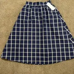 8.【新品】チェックスカート ネイビー