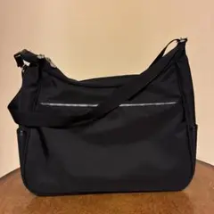 ＵＰ　renoma 肩掛けバック　大　黒のサムネイル