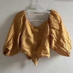 マスタード パフスリーブ トップス