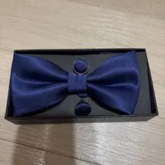蝶ネクタイ、カフス、チーフ3点セット