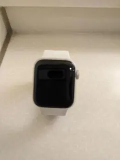 【美品】Apple Watch SE3(GPSモデル)40mm ホワイト