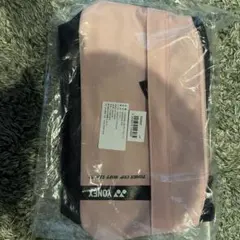 YONEX ショルダーバッグ ピンク ブラックのサムネイル