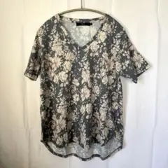 AZUL by moussy 花柄 半袖 Vネック Tシャツ Lサイズ