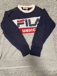 FILA ロゴ入りトレーナー