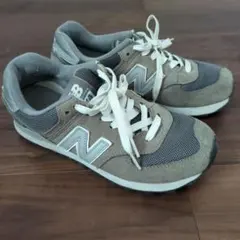 New Balance 574 スニーカー グレー23.5のサムネイル