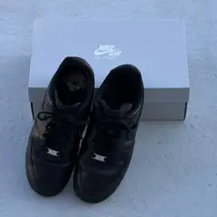 【靴底損傷あり】NIKE Air Force 1 ブラック