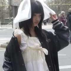 ✴︎