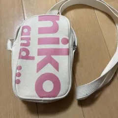 niko and... ロゴプリント ショルダーバッグ