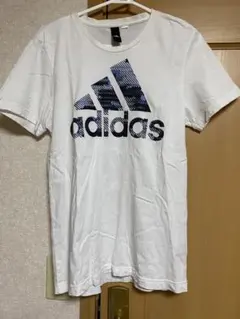 adidas アディダス　ホワイト Tシャツ ロゴプリント　白　ロゴ