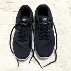 Item thumbnail for item 5292dbb2-b9f7-493a-8805-9880963d6ffe