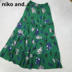 【美品】　ニコアンド　niko and... フレアスカート 緑色　模様 L