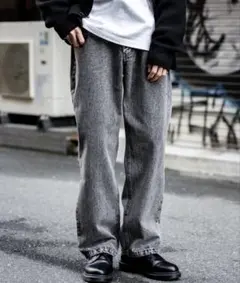 ルーズシルエットワイドデニムパンツ