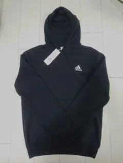 未使用【adidasアディダス】エッセンシャルズ　フリースパーカー　ブラック　M
