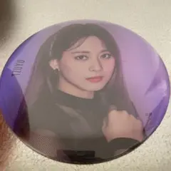 TWICE ツウィ 大きなピンバッジ