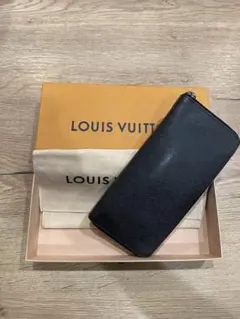 Louis Vuitton エピレザー ブラック 長財布